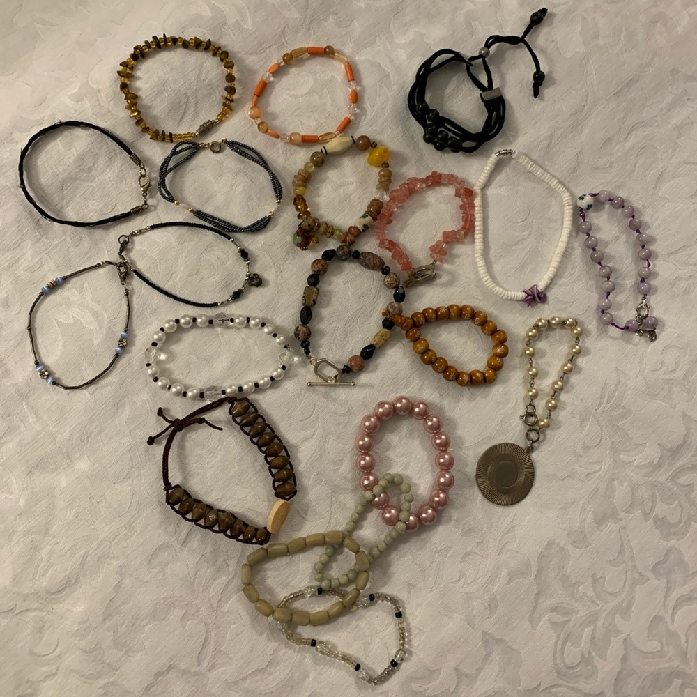 20 piece bracelets, different colors
